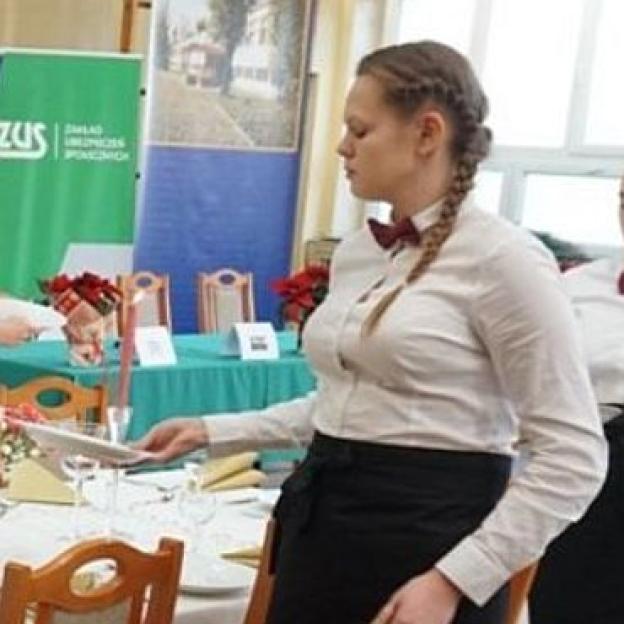 Dni Doradztwa Zawodowego i kolejne umowy z pracodawcami podpisane